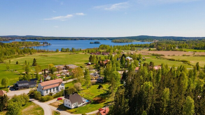 Kyrka till salu