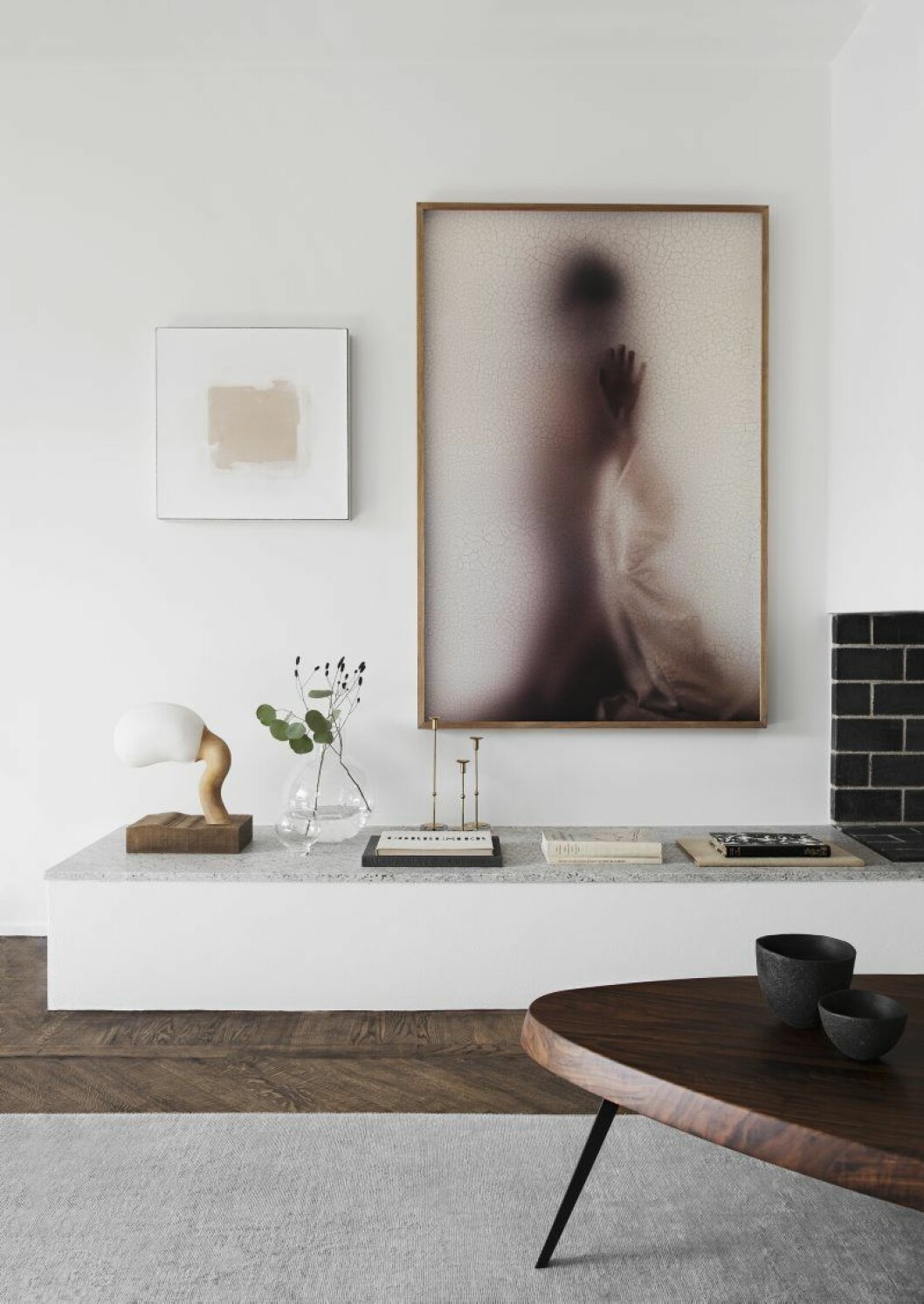 Foto: <a href="https://www.residencemagazine.se/kika-in-i-yogadrottningen-jennie-liljefors-funkisvilla-pa-lidingo/" target="_blank" rel="noopener">Erik Lefvander.</a>