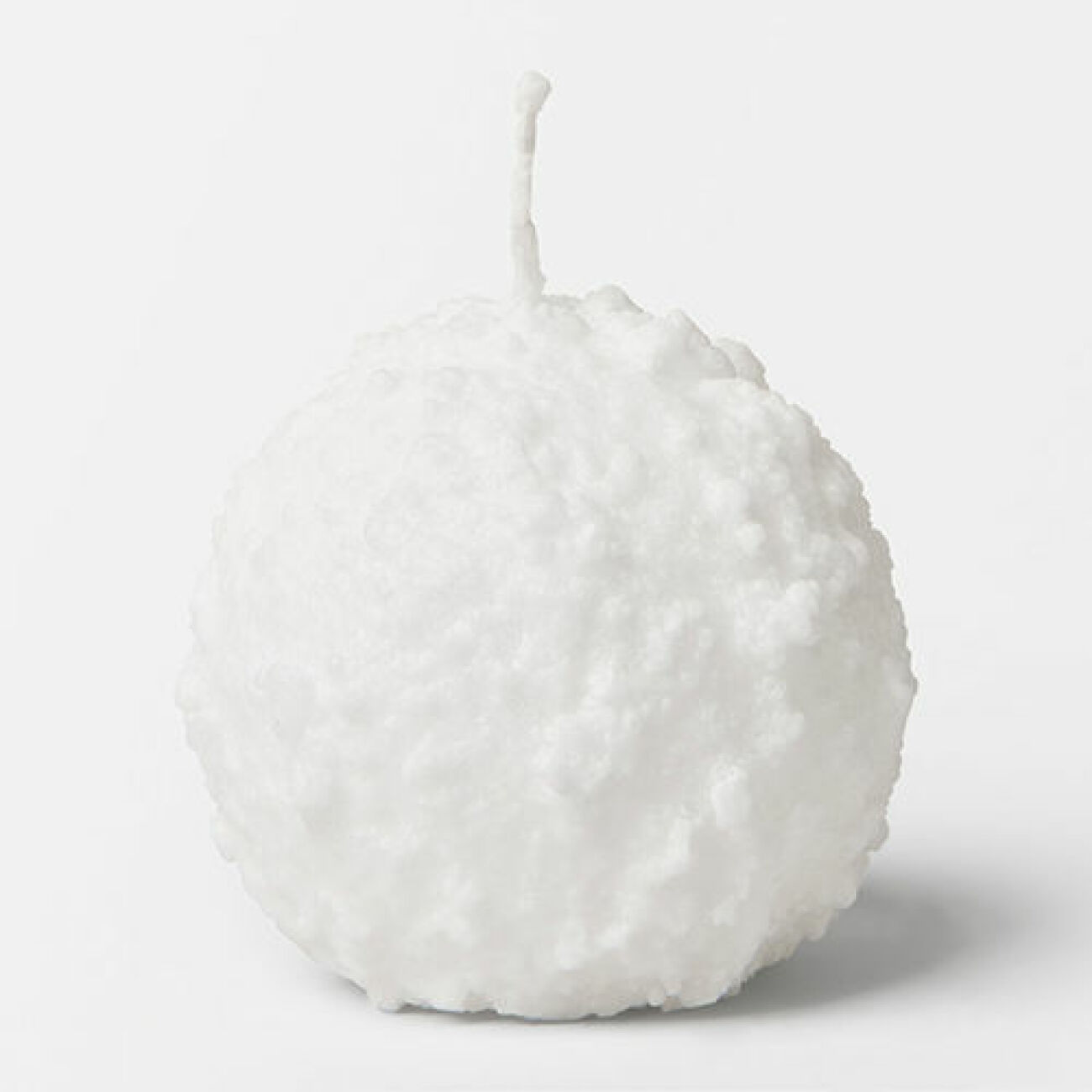 Ljus snöboll från Åhléns