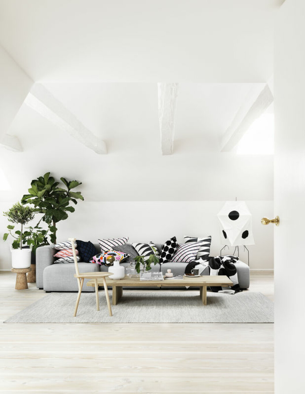 Carina Seth Andersson för Marimekko. Foto: Petra Bindel, styling: Lotta Agaton Carina Seth Andersson för Marimekko. Foto: Petra Bindel, styling: Lotta Agaton