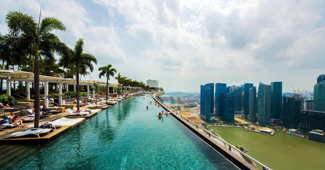 MARINA BAY SANDS INFINITY POOL, SINGAPORE