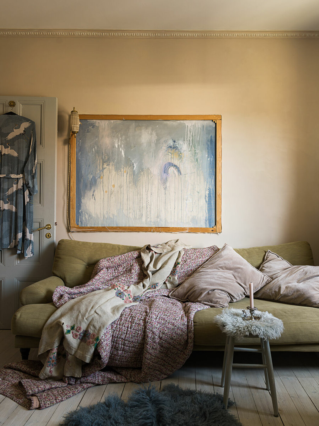 veckans hem aspudden soffa tavla