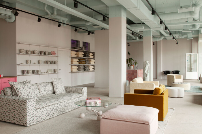 Färg, mönster och stilrena former i fokus hos Melimeli. Melimeli öppnar butik i Stockholm