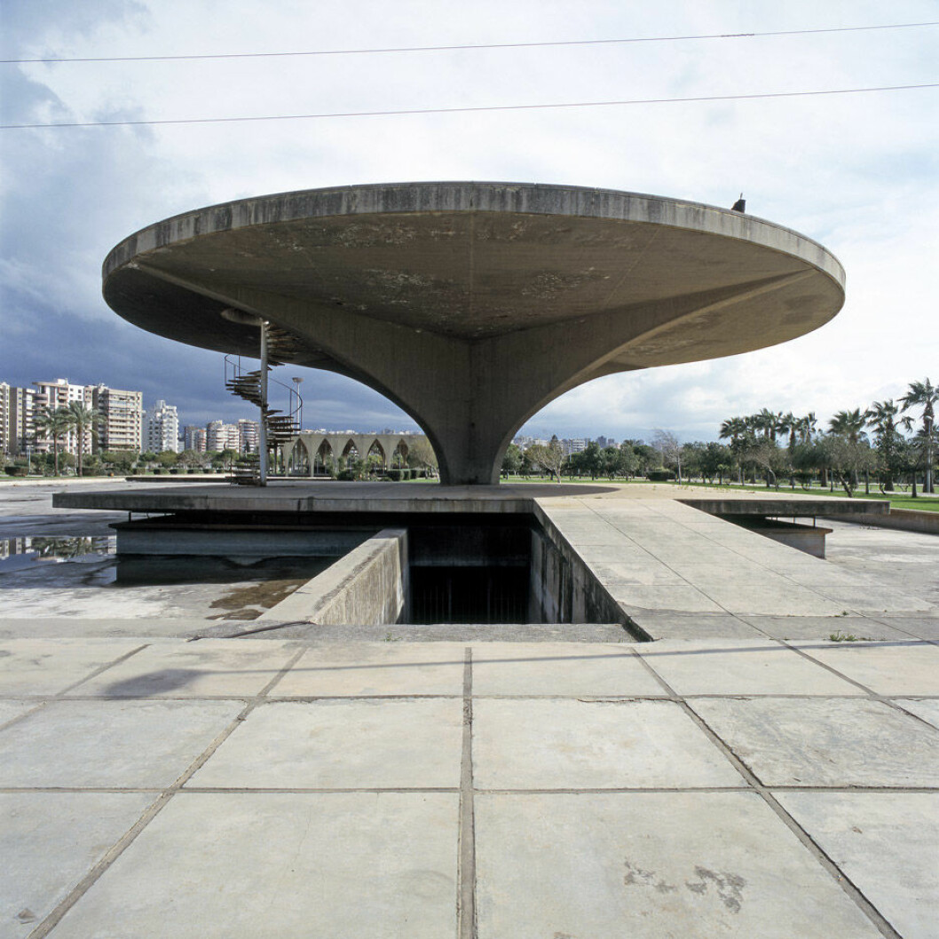 Space Museum and Heliport, International Fairgrounds, Tripoli, Libanon, 2010 modern-forms-photo-essay-nicolas-grospierre_dezeen_936_11