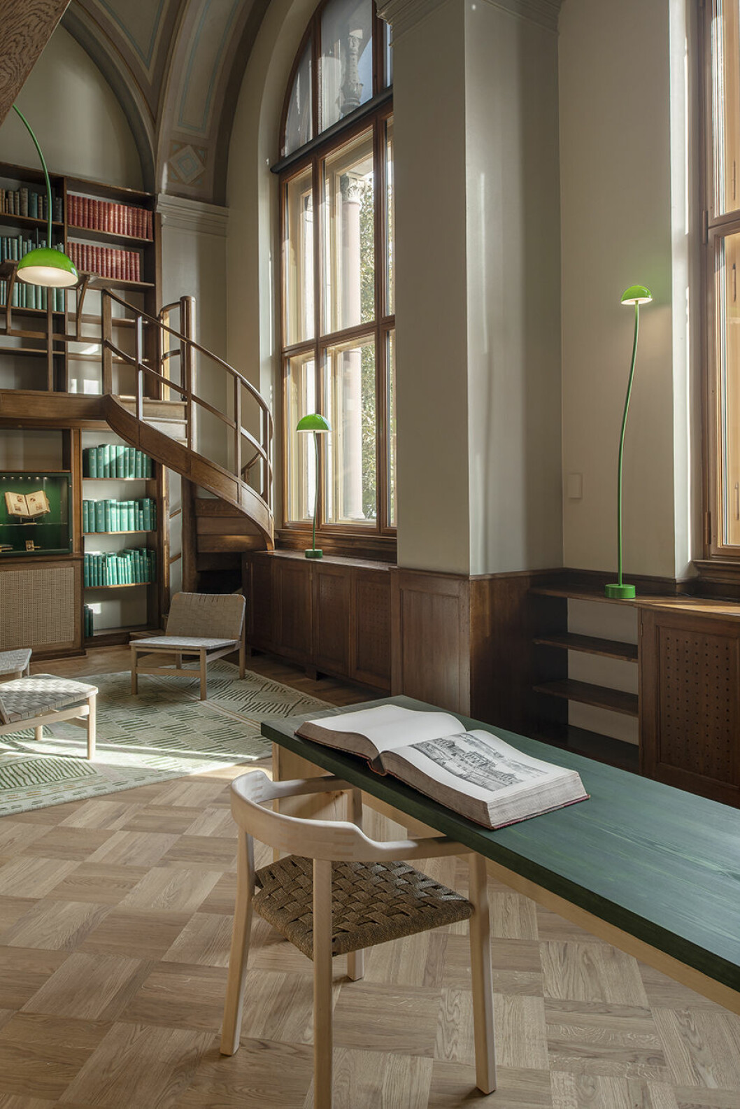 Gamla Biblioteket, Nationalmuseum. nationalmuseum emma olbers stol solljus