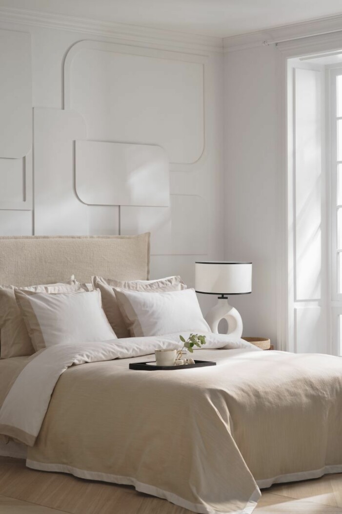 beige overkast