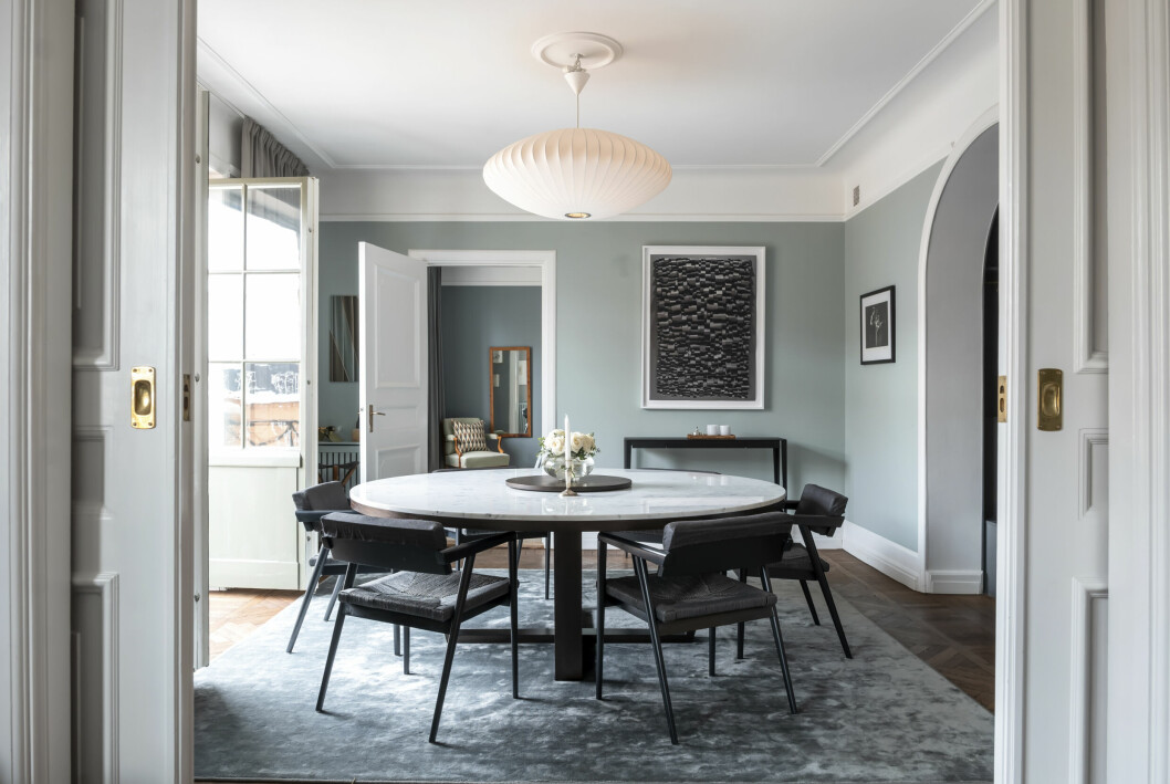 Bild från artikeln <a target="_blank" href="https://www.residencemagazine.se/hemma-hos/hemma-hos-carl-wilhelm-hirsch/7905286">Hemma hos Carl Wilhelm Hirsch – där konsten står i centrum</a>. Bild från artikeln Hemma hos Carl Wilhelm Hirsch – där konsten står i centrum.