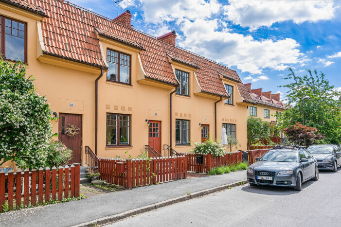 radhus gamla enskede till salu