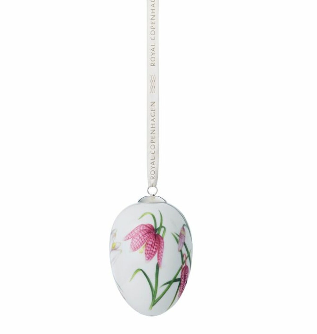 Fritilliary, 399:-