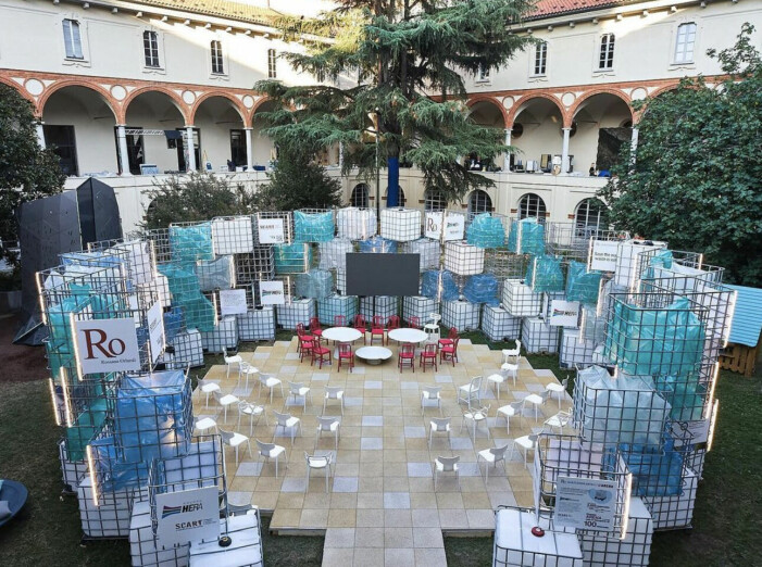 Återvunnen plast var även en av de stora snackisarna på årets Salone del Mobile i Milano. Här Rossana Orlandis projekt tillsammans med Guiltless plastic. Foto: Guiltless plastic. Trender från Salone del Mobile, återvunnen plast