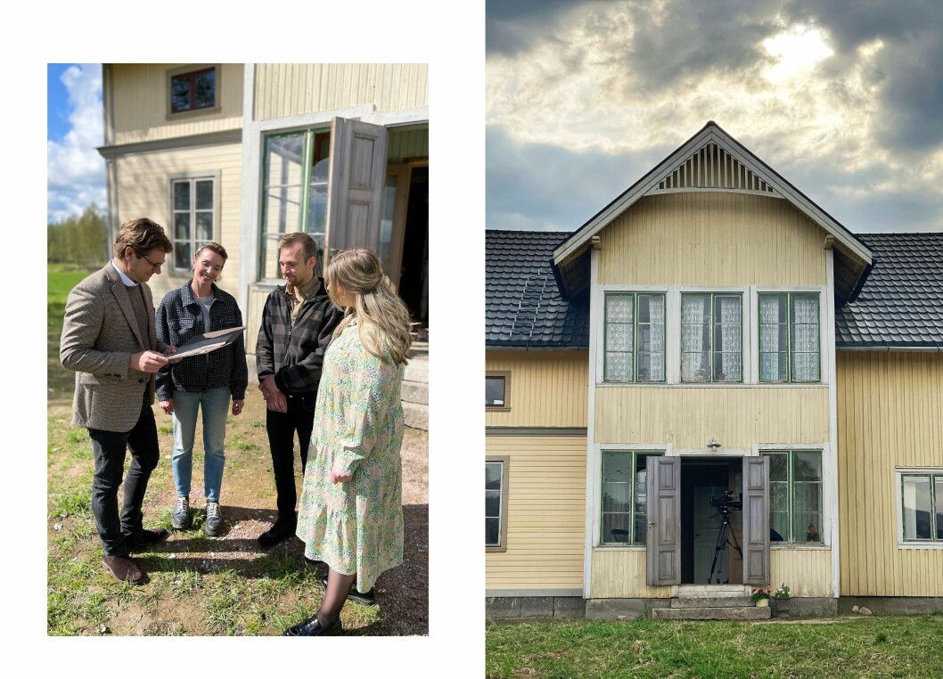 Johan och Emilia hade länge sökt efter gamla bilder på huset, för att kunna återskapa exteriör. Rickard har grävt fram en bild från cirka 1925 på Per, Gerda och Jon framför huset som han ger till paret. Johan och Emilia hade länge sökt efter gamla bilder på huset, för att kunna återskapa exteriör. Rickard har grävt fram en bild från cirka 1925 på Per, Gerda och Jon framför huset som han ger till paret.
