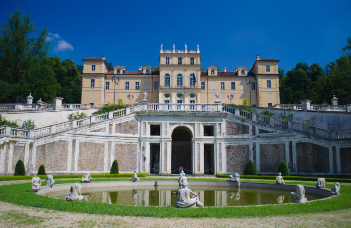 Denna villa i Italien var en gång ett sommarhem till familjen Savoy, Denna villa i Italien var en gång ett sommarhem till familjen Savoy,