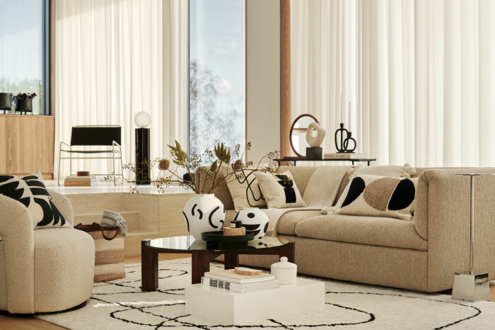 Toner av beige, vitt, brunt och svart hos H&M Home våren 2021. Foto: H&M Home