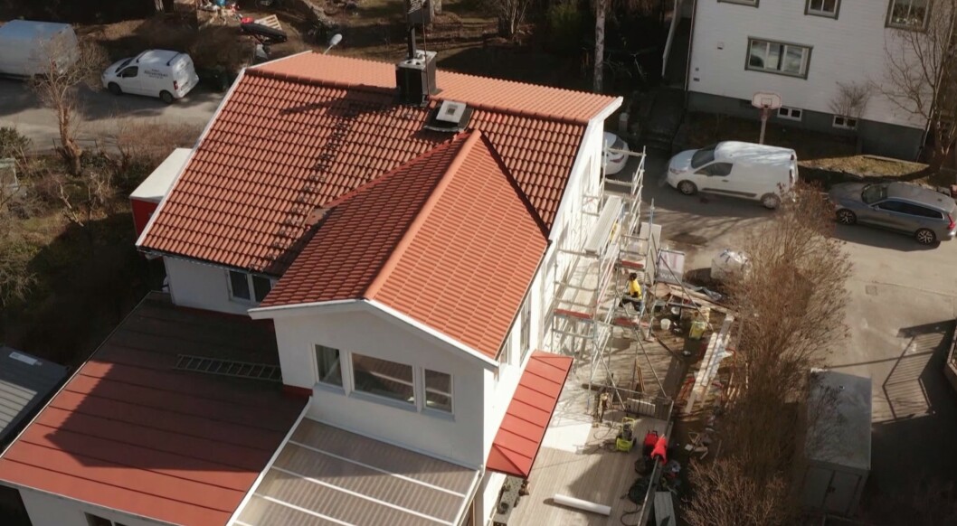Drönarbild av Kerstin och Anders Lundins villa. Drönarbild av Kerstin och Anders Lundins villa.
