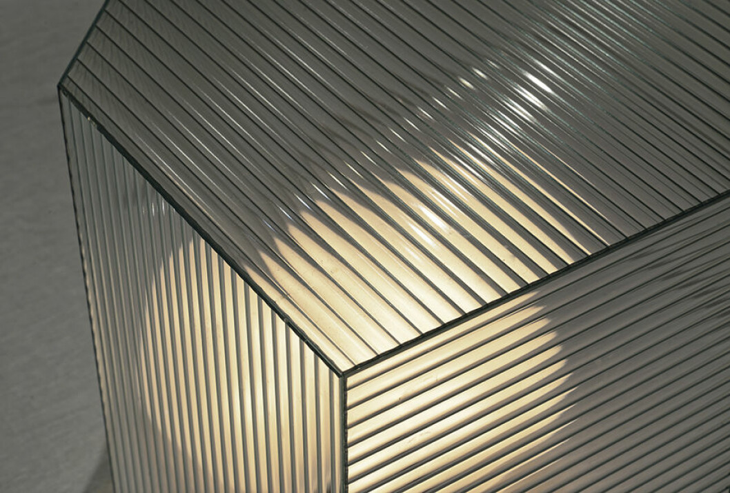 <em>Anamorphic object, </em>Staffan Holm för Vandalorum. Foto: Mikael Olsson. staffan holm object