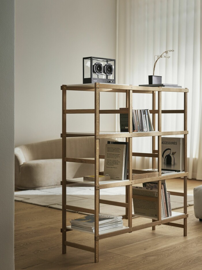 Hyllan Frame av Design house Stockholm. Hyllan Frame av Design house Stockholm.
