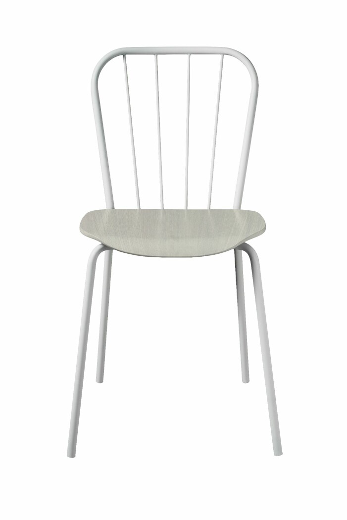 Same chair designad av Louise Hederström för Maze interior. Same chair designad av Louise Hederström för Maze interior.