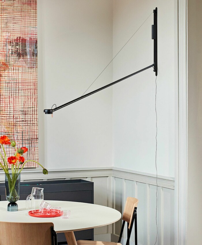 Stor vägglampa