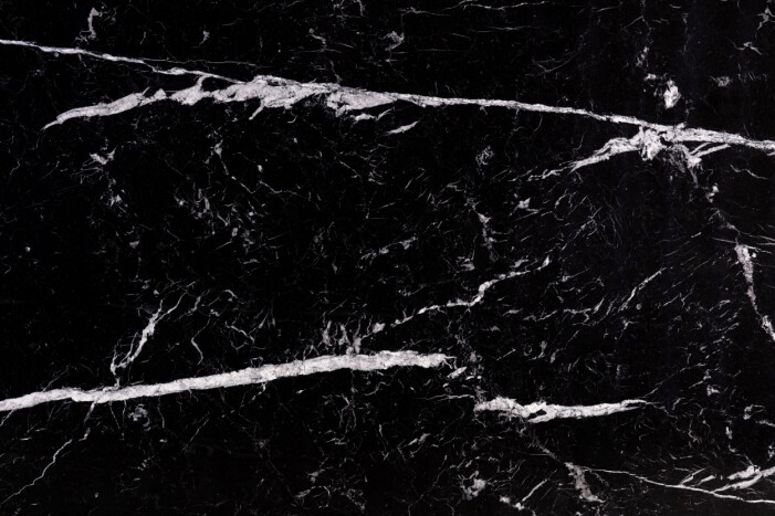 Svart nero marquina marmor