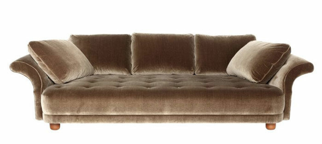 Svenskt_Tenn_Sofa-Liljevalchs_brown-velvet_front-kopia