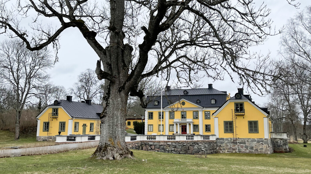 Herrgården i Skebobruk. Herrgården i Skebobruk.