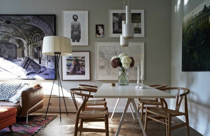 Foto: Magnus Mårding. Styling: Jacob Hertzell. Hämta inspiration från tavelväggar som denna, stylad av Jacob Hertzell.