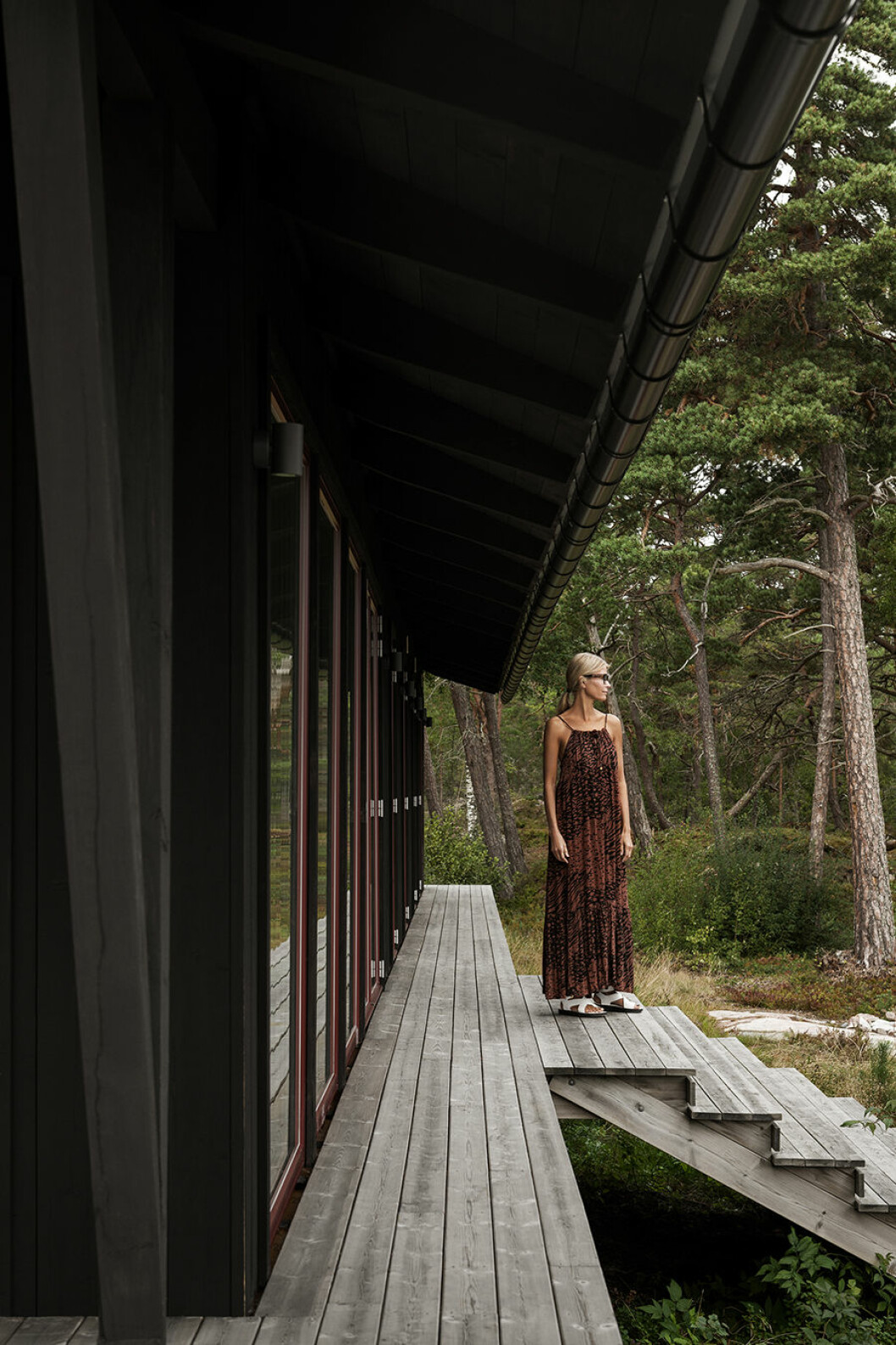 Anna Teurnell i sitt sommarhus i Stockholms skärgård. Foto: Erik Lefvander. TEURNELL Erik lefvander