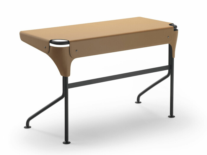 Stark kandidat till det nomadiska kontoret: Tucano writing desk, MFDS för Zanotta.