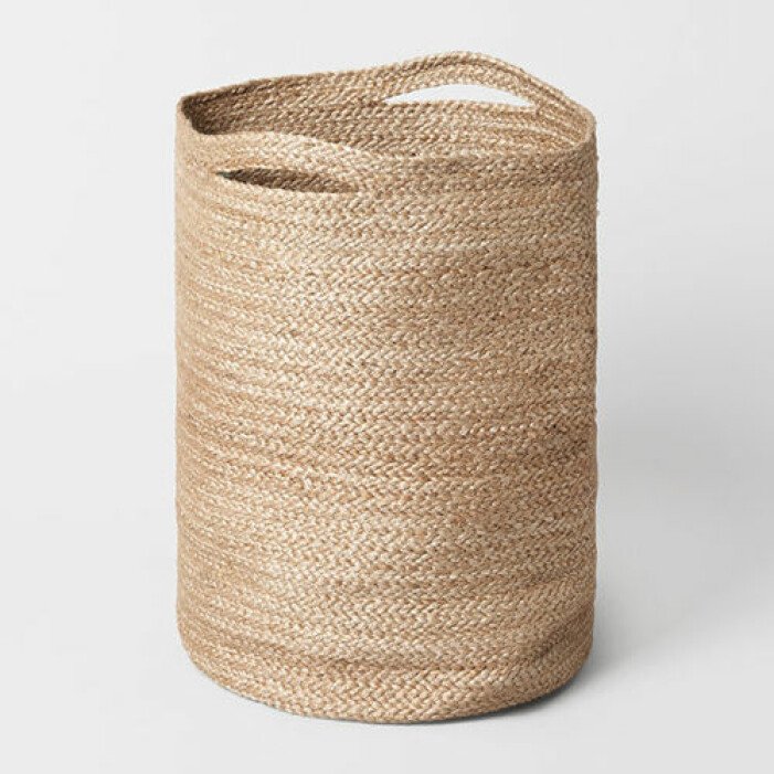 Tvättkorg i jute från Åhléns
