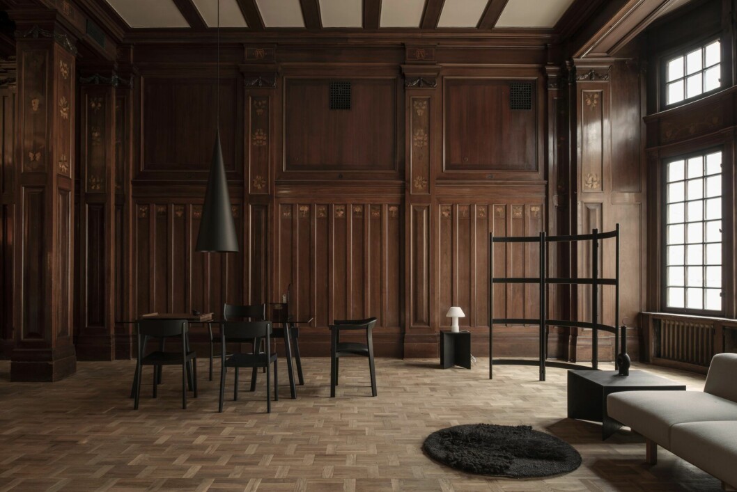 Under Stockholm Design week 2019 visades vårt bookzine My Residence utställningen The Fenix palace i samarbete med Ariake. Här syntes bland annat Staffan Holms stol. Foto: Andy Liffner.