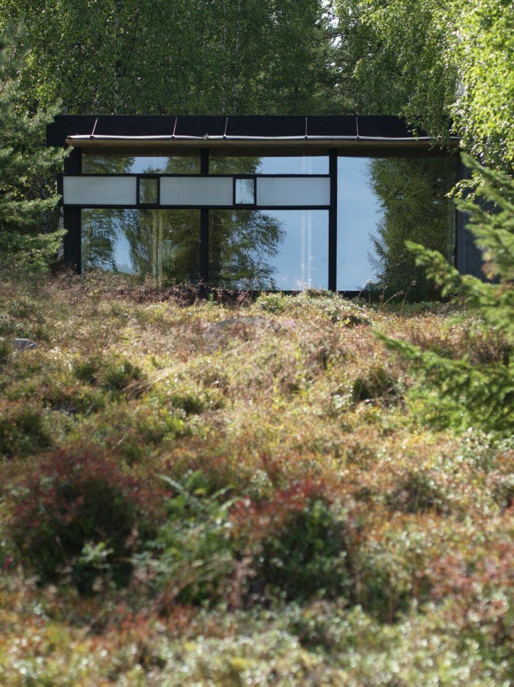 Arkitekten Anders Olaussons sommarstuga ligger på Berkön strax utanför Piteå. Huset nominerades till  Träpriset 2012.