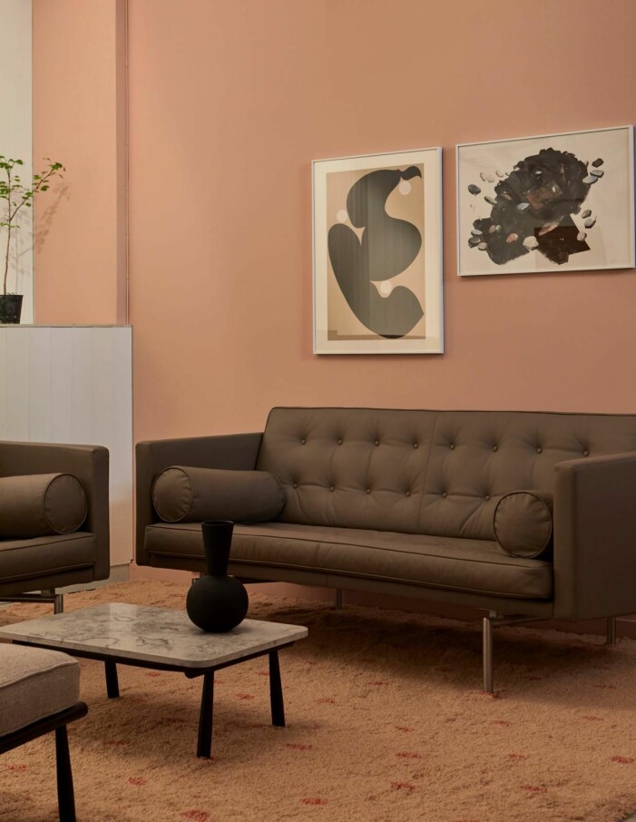 Nya, handtuftade <span class=" italic" data-lab-italic_desktop="italic">Dot</span> i ull, design Note Design Studio. Matta Dot från Ogeborg