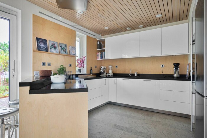 Villa till salu för 17 miljoner kronor i Kullavik, kök