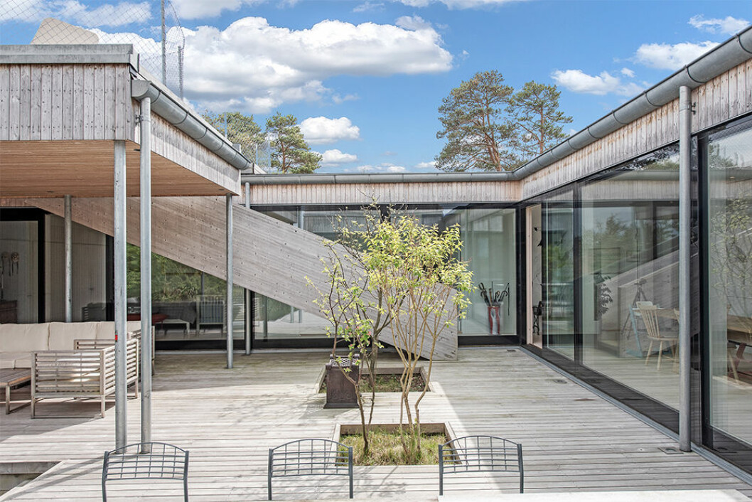 Villa Kristina går i gråtonat trä