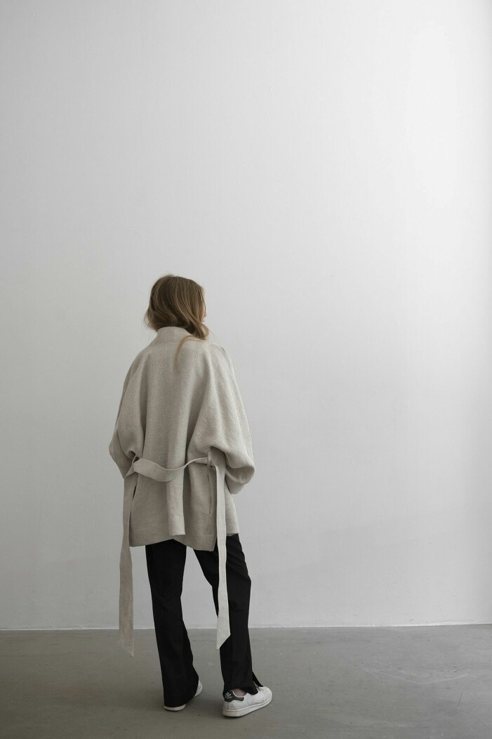 Yoko Kimono av Slow emotions project. Yoko Kimono av Slow emotions project.